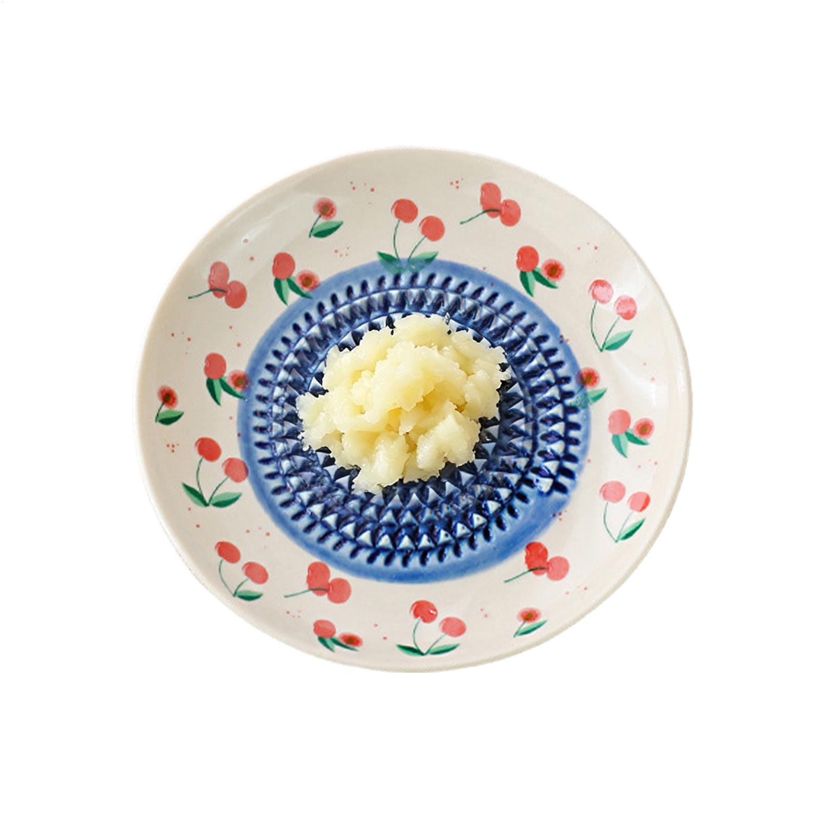 Women Kitchen Accessories - أداة مبشرة الزنجبيل السيراميكية الملونة، مطحنة